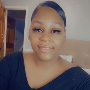 Meet your Posher, Kandesha